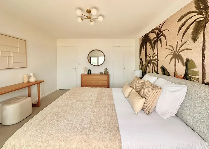 Апартаменти Exceptional - Sea View - 6 People - Air Conditioning - Parking *